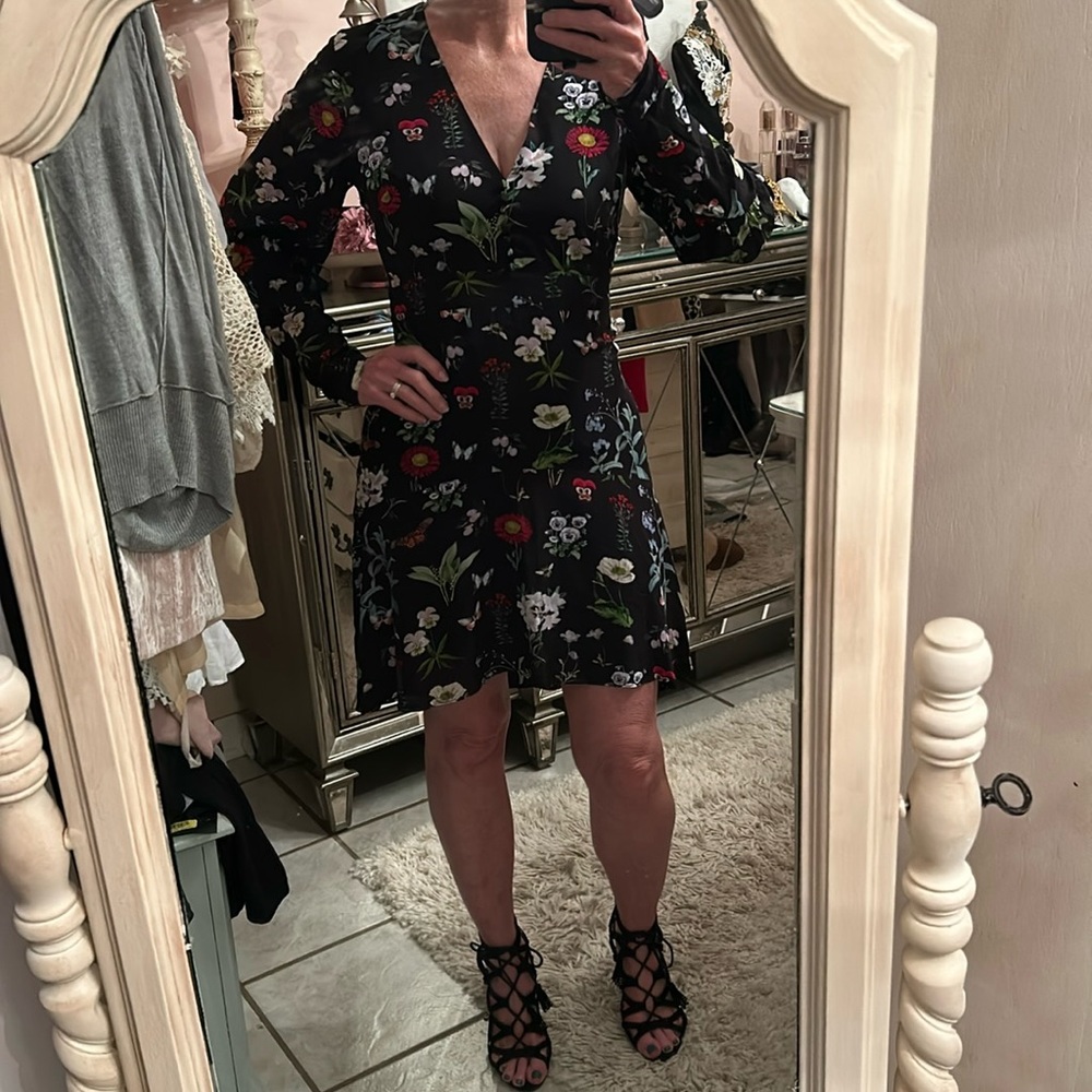 NWT Joie Tamarice Black Floral Hi-Lo Mini Dress - Picture 2 of 12